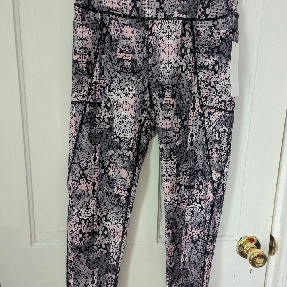 Jones New York Sport Pink and Black Leggings